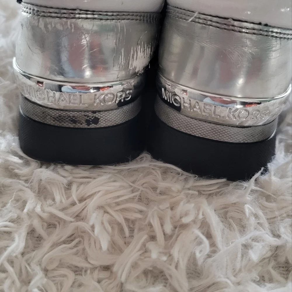 Michael Kors Allie Velvet Sneaker - Picture 9 of 9